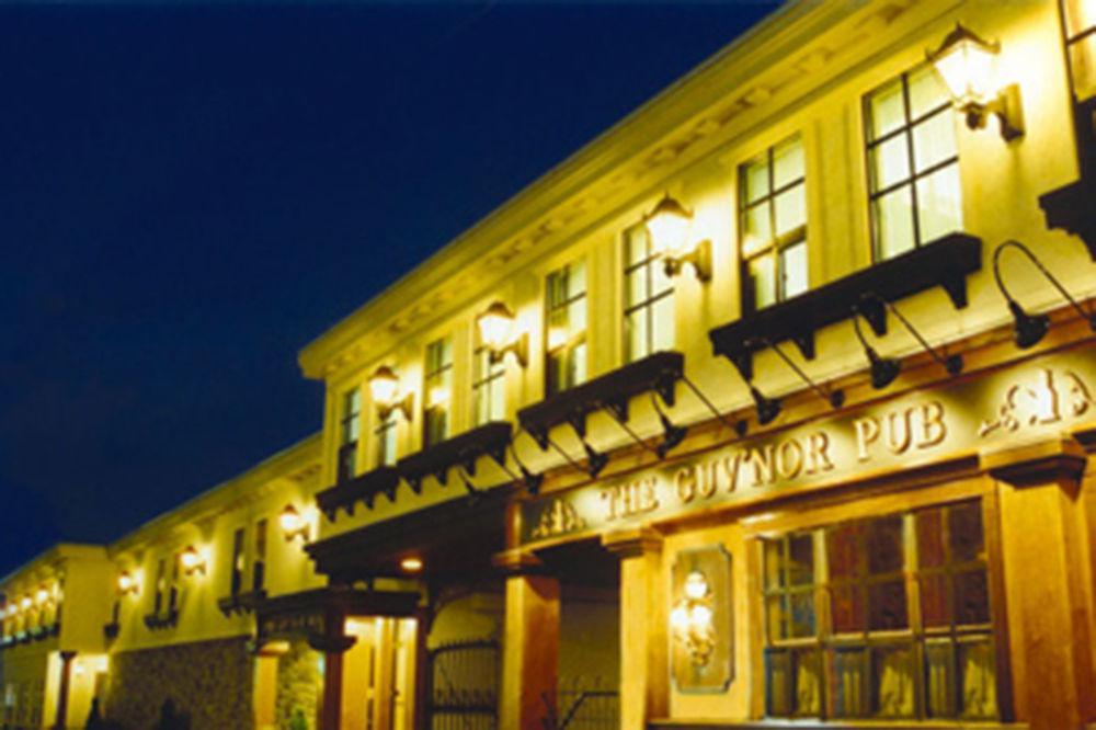 The Guv'Nor Inn Saint-Jean de Terre-Neuve Extérieur photo